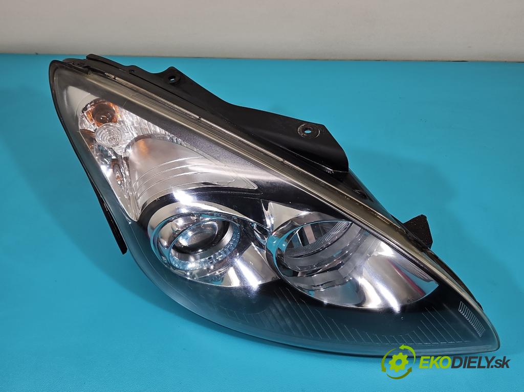Hyundai I30 I 2007-2012 1.4 16V 109 HP manual 80 kW 1396 cm3 5- Reflektor: pravý  (Pravé)