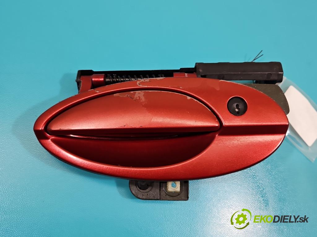 Citroen C5 I 2001-2008 2.2 hdi 133 HP automatic 98 kW 2179 cm3 5- rukoväť predné ľavé mimo:  (Vonkajšie predné ľavé)