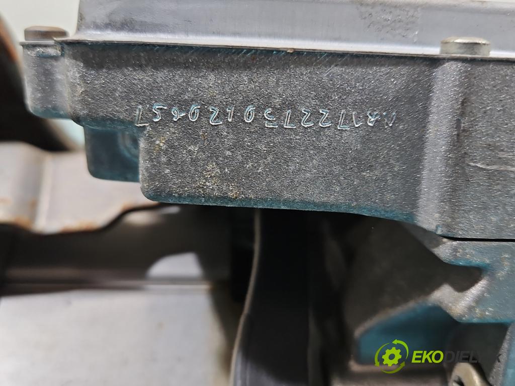 Renault Scenic II 2003-2009 1.6 16V 113 HP manual 83 kW 1598 cm3 5- čerpadlo posilovač 8200035272 (Servočerpadlo, pumpa riadenia)