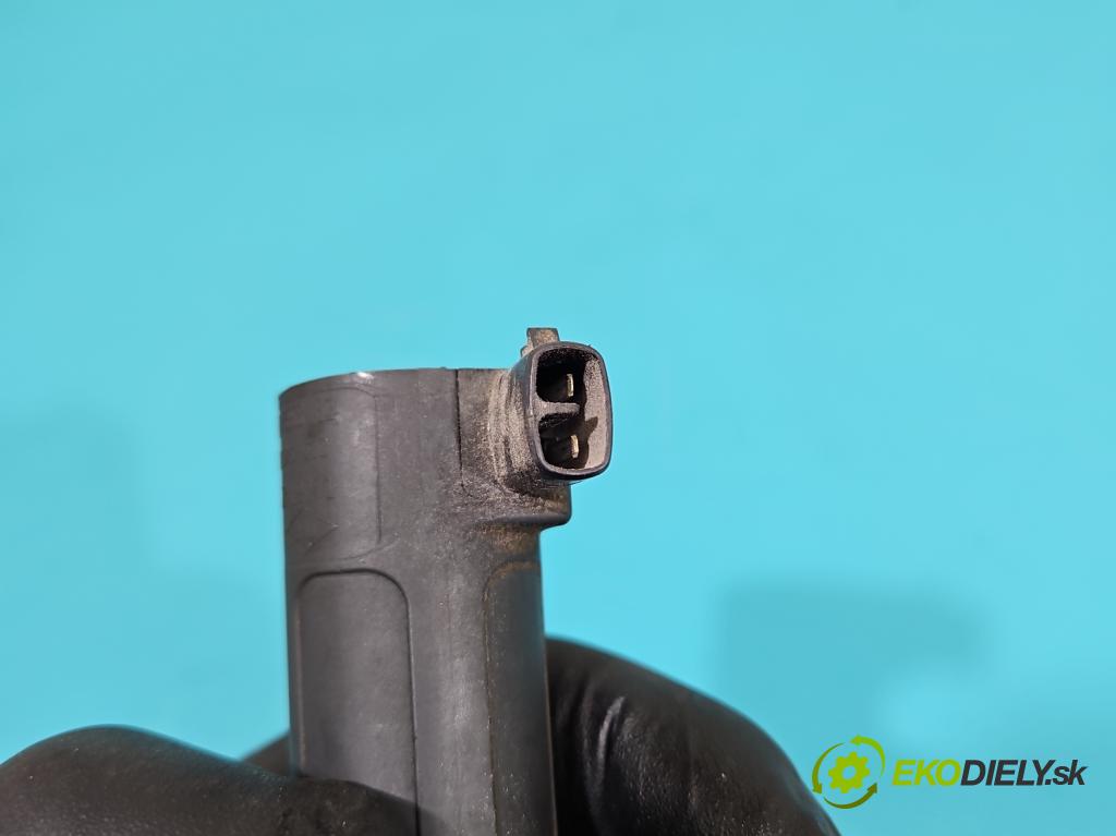 Renault Scenic II 2003-2009 1.6 16V 113 HP manual 83 kW 1598 cm3 5- cievka zapaľovacia 8200765882 (Zapaľovacie cievky, moduly)