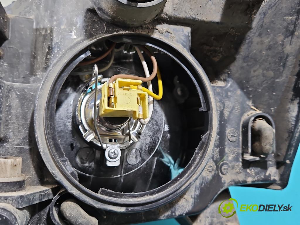 Citroen Berlingo I 1996-2008 1.6d 75 HP manual 55,2 kW 1560 cm3 5- Reflektor: pravý  (Pravé)