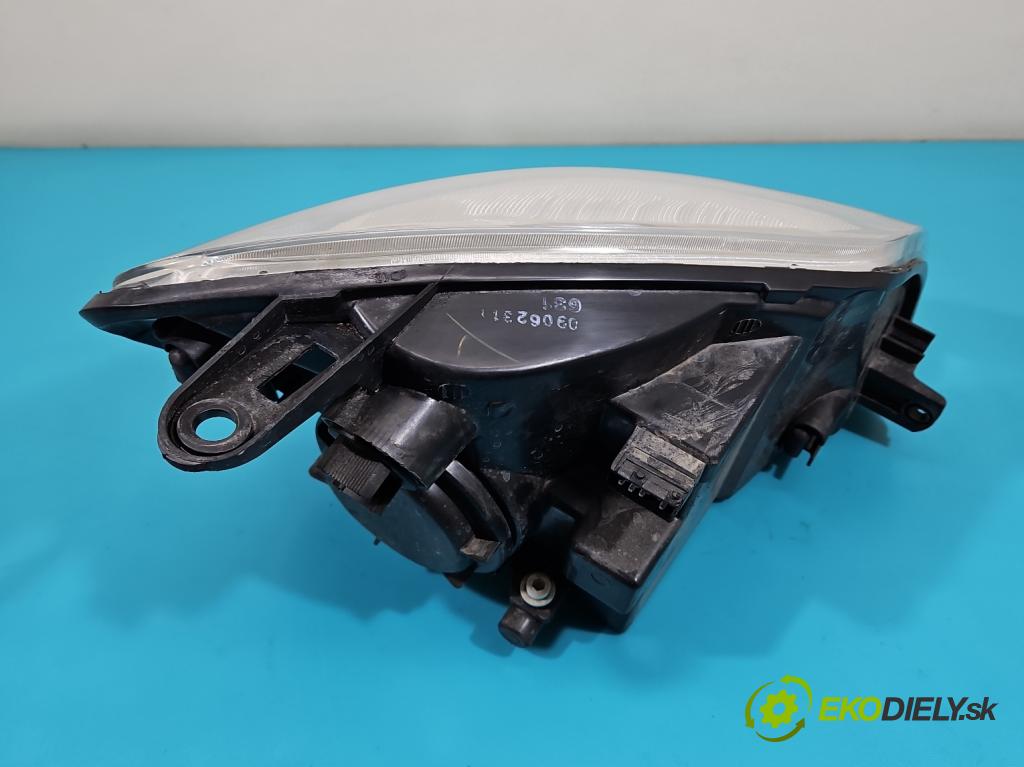 Citroen Berlingo I 1996-2008 1.6d 75 HP manual 55,2 kW 1560 cm3 5- Reflektor: pravý (Pravé)