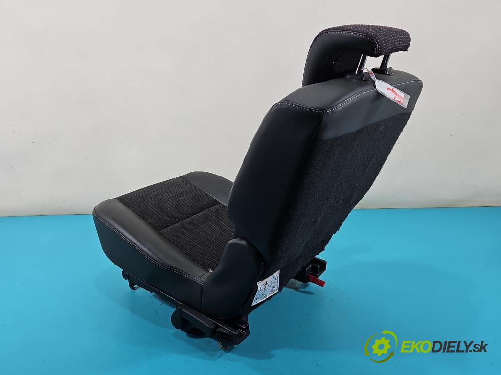 Renault Scenic III 2009-2016 1.6 dci 131 hp manual 96 kW 1598 cm3 5- Sedadlo zadní levý II