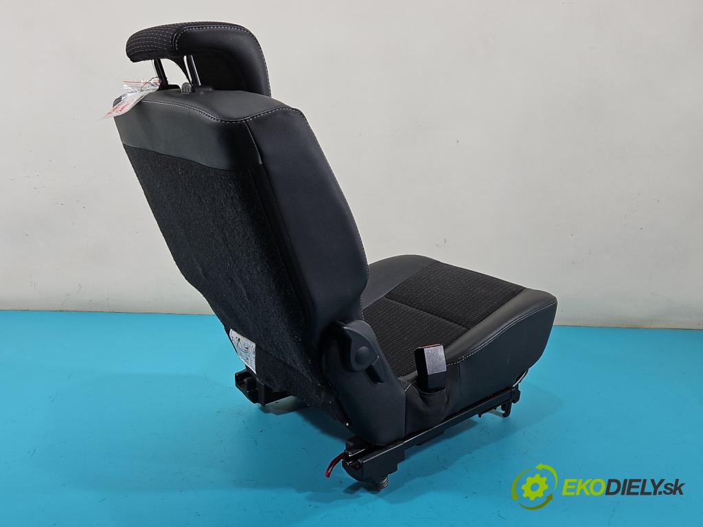 Renault Scenic III 2009-2016 1.6 dci 131 hp manual 96 kW 1598 cm3 5- Sedadlo zadní levý II