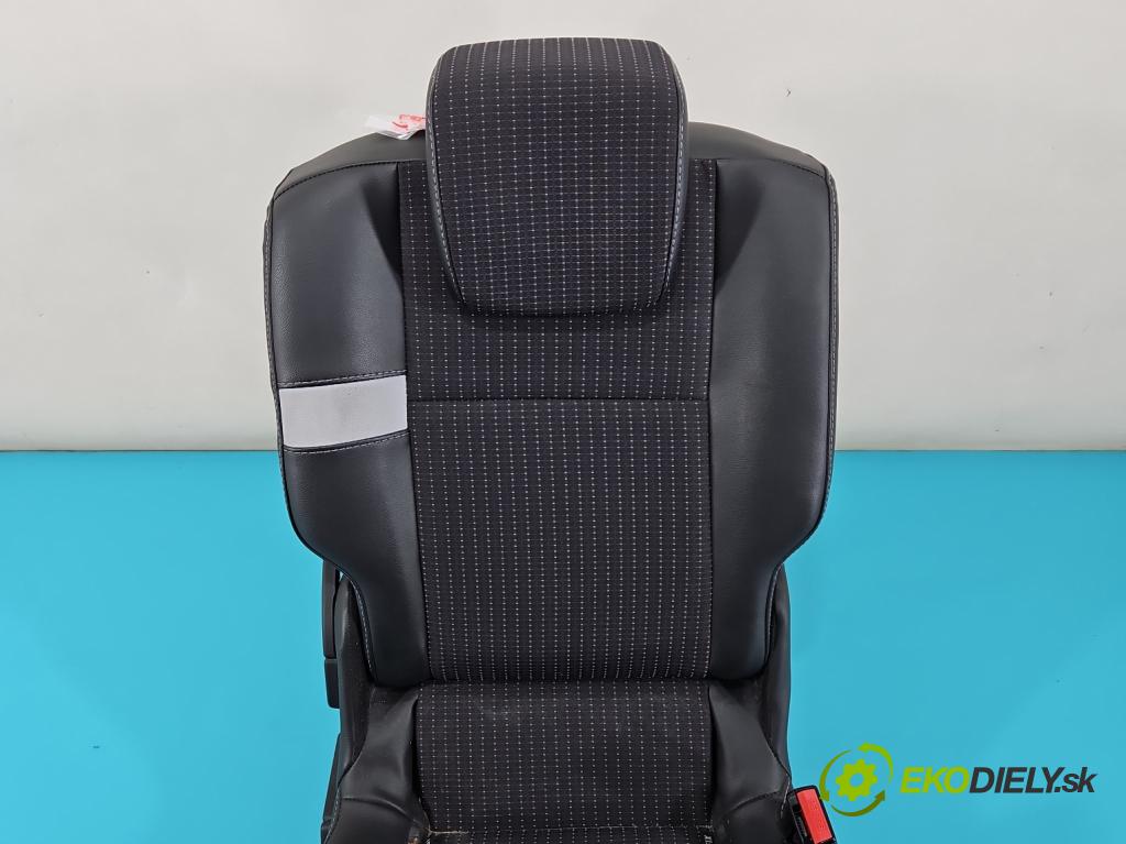 Renault Scenic III 2009-2016 1.6 dci 131 hp manual 96 kW 1598 cm3 5- Sedadlo zadní pravý II