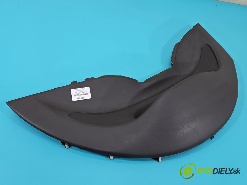 Toyota Auris II 2012-2018 špinavý: