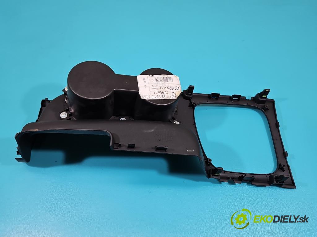 Kia Ceed II 2012-2018 1.6 GDI 135 HP manual 99 kW 1591 cm3 5- Rukojeť: na nápoje: 84622-A2000 (Úchyt, držiak na nápoje)