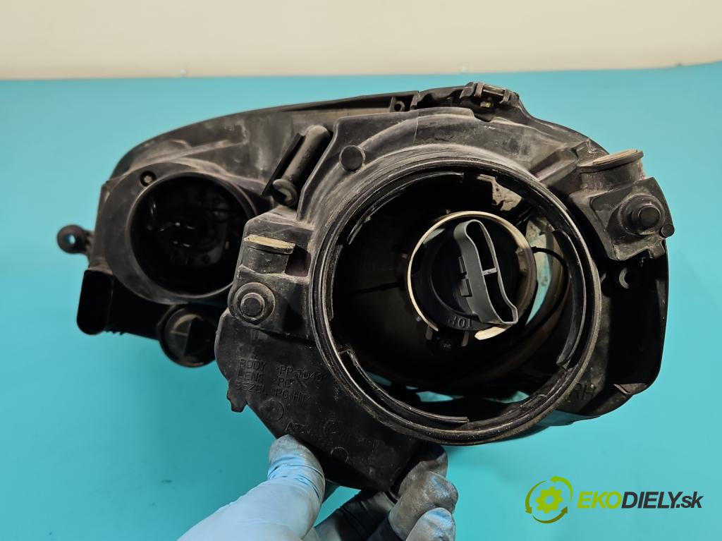 Vw Golf V 2003-2009 1.4 FSI 90 HP manual 66 kW 1390 cm3 3- Reflektor: pravý (Pravé)