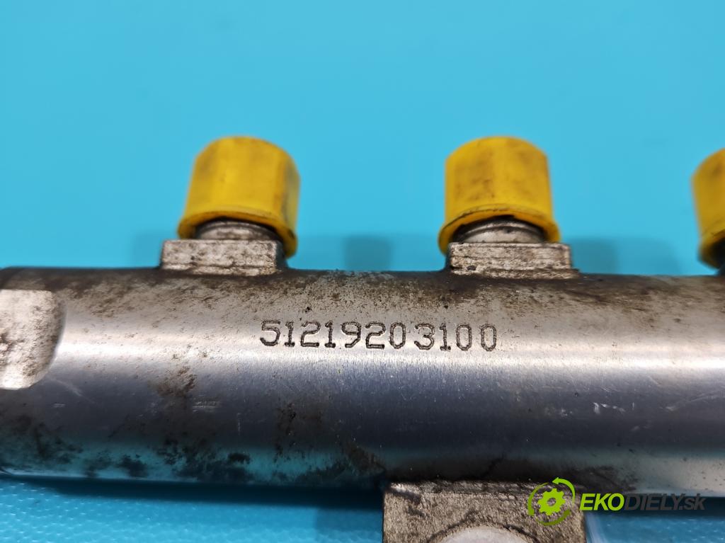 Saab 9-3 II 2002-2012 1.9 TiD 120 HP manual 88 kW 1910 cm3 4- lišta vstrekovacia 0445214056 (Vstrekovacie lišty)