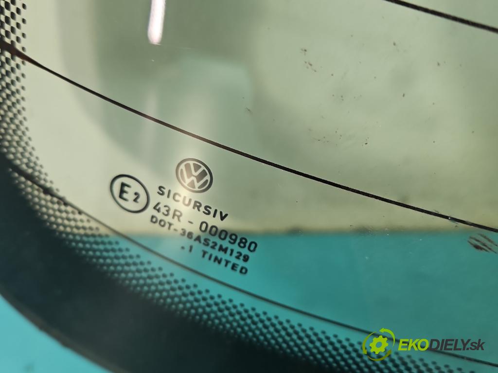 Vw Golf IV 1997-2003 1.6 16V 105 hp manual 77 kW 1598 cm3 5- sklo zadní  (Okna zadní)