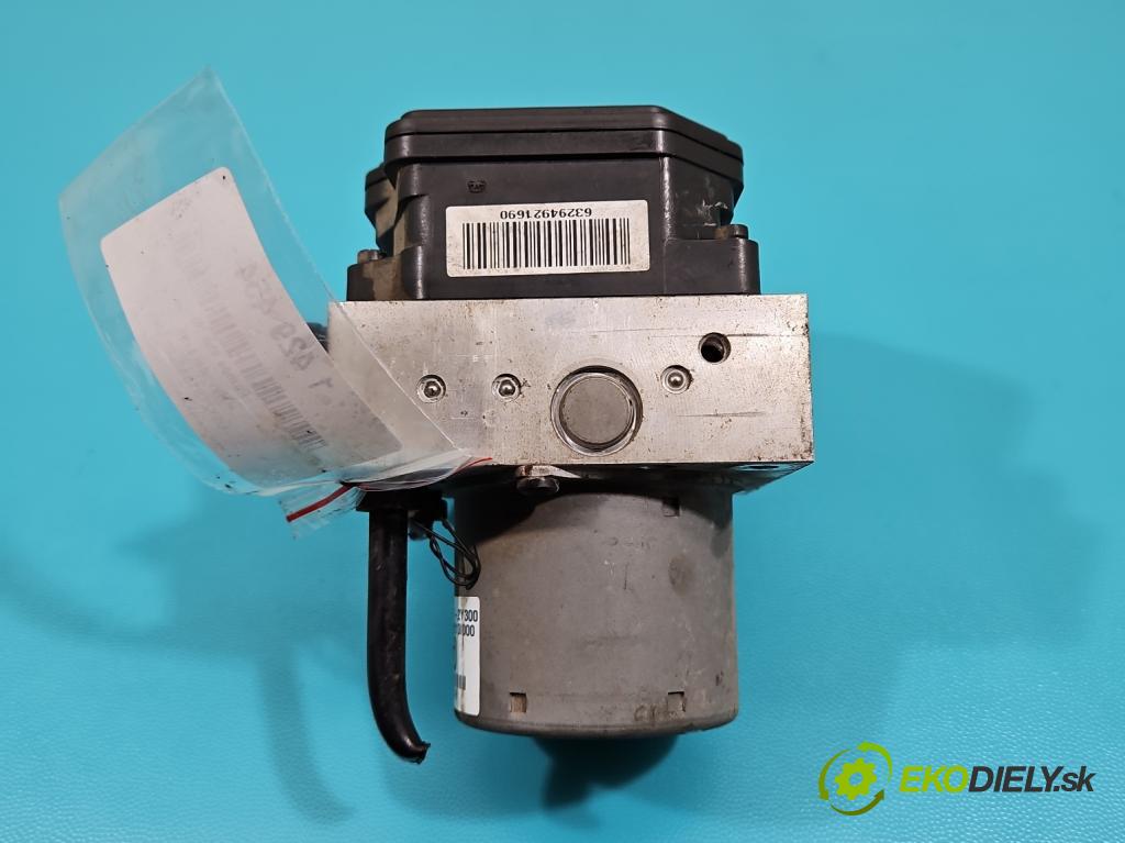 Hyundai Ix35 2.0 16V 163 HP manual 120 kW 1998 cm3 5- čerpadlo abs 58920-2Y300 (Pumpa ABS)