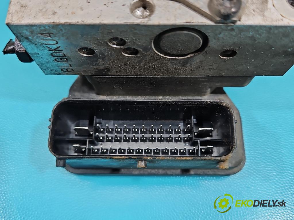 Hyundai Ix35 2.0 16V 163 HP manual 120 kW 1998 cm3 5- čerpadlo abs 58920-2Y300 (Pumpa ABS)