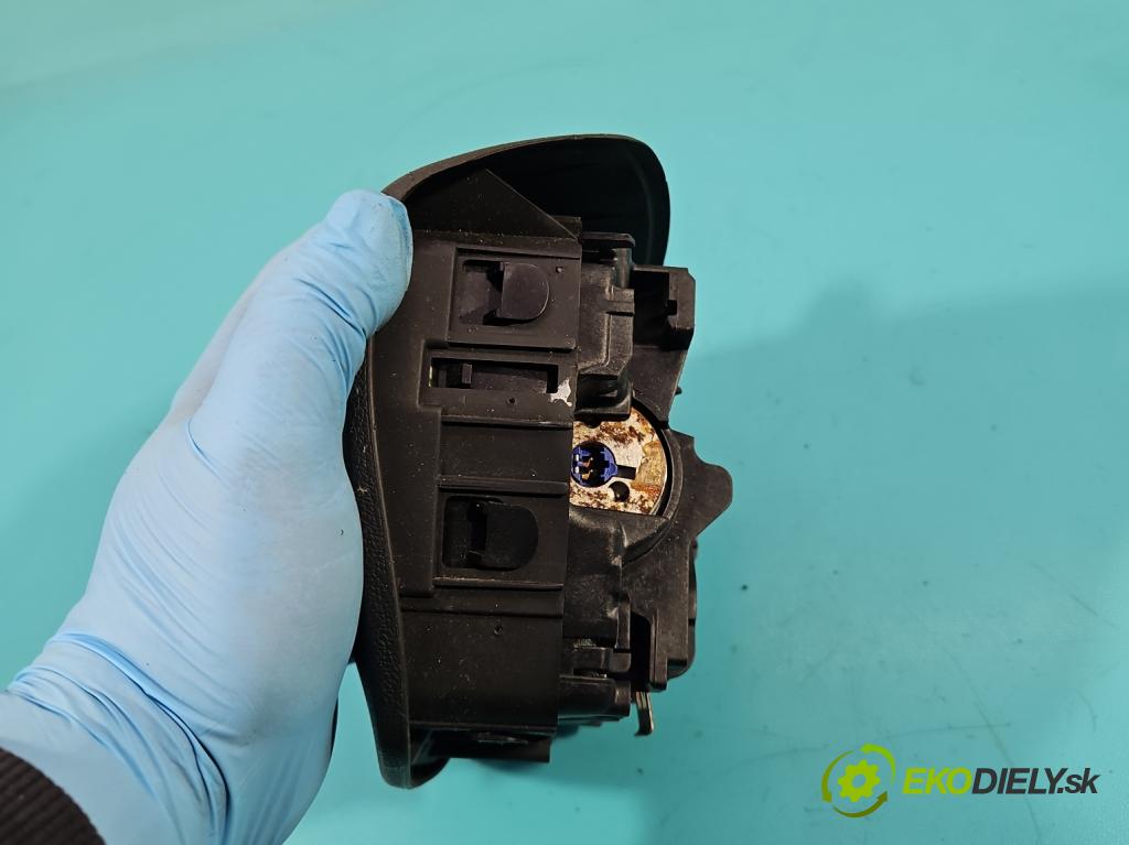 Renault Scenic III 2009-2016 1.6 dci 131 HP manual 96 kW 1598 cm3 5- airbag vzduch: Řidiči: 985701921R (Airbagy)