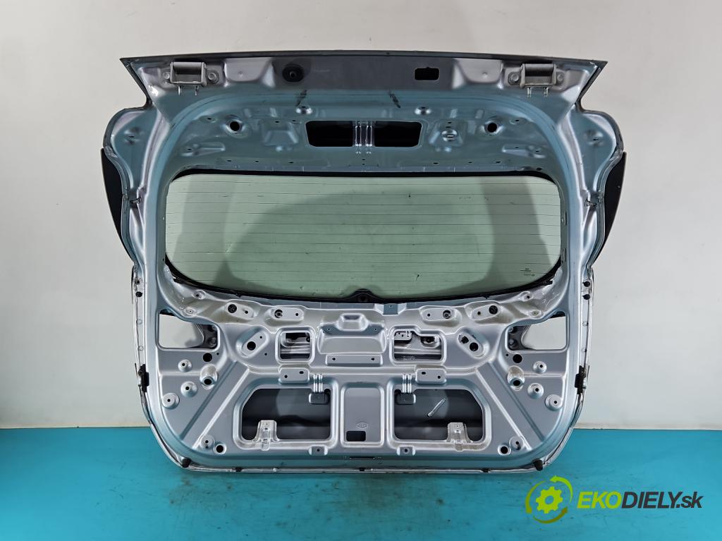 Kia Ceed II 2012-2018 1.6 GDI 135 hp manual 99 kW 1591 cm3 5- zadní kufrové dveře  (Zadní kapoty)