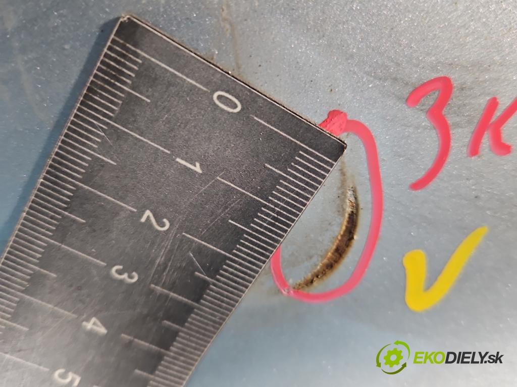 Kia Ceed II 2012-2018 1.6 GDI 135 hp manual 99 kW 1591 cm3 5- zadní kufrové dveře  (Zadní kapoty)