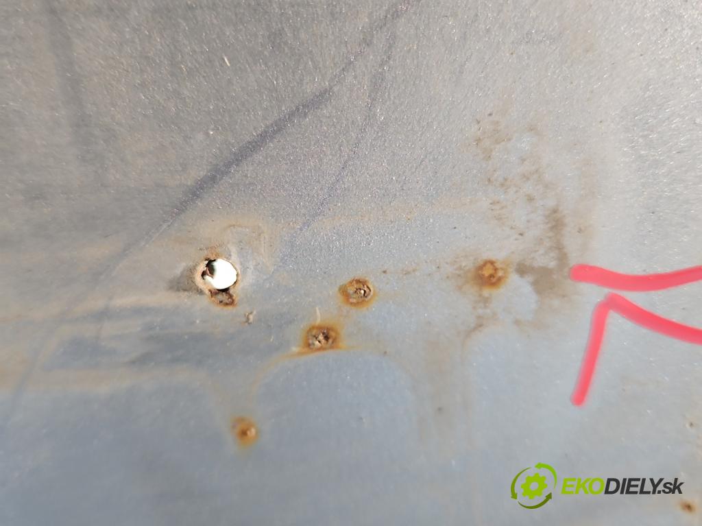 Kia Ceed II 2012-2018 1.6 GDI 135 hp manual 99 kW 1591 cm3 5- zadní kufrové dveře  (Zadní kapoty)