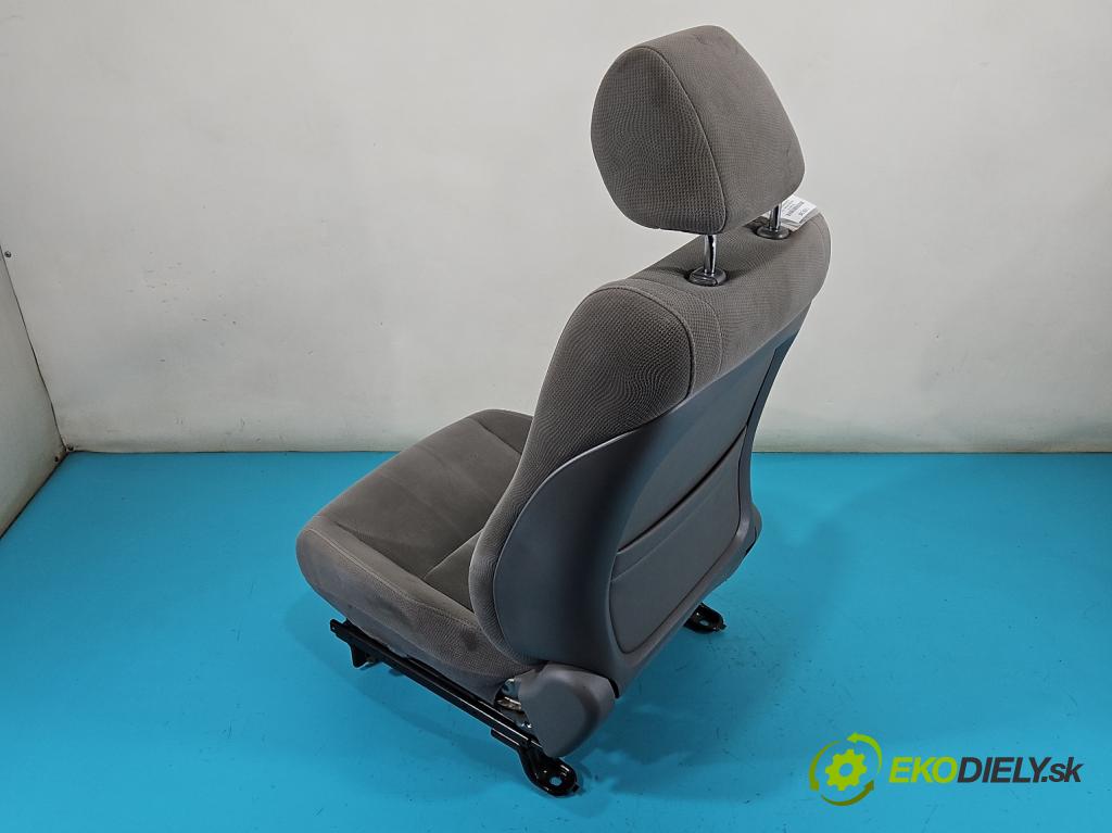 Honda Civic VIII 2006-2011 1.8 16V 140 HP manual 103 kW 1799 cm3 4- Sedačka pravý  (Sedačka, sedadlo)