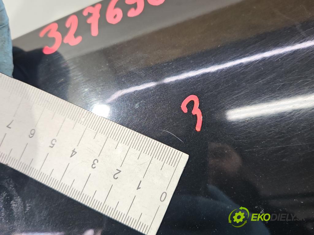 Peugeot 407 2.0 hdi 136hp manual 100 kW 1997 cm3 5- blatnik přední levý  (Predné ľavé)