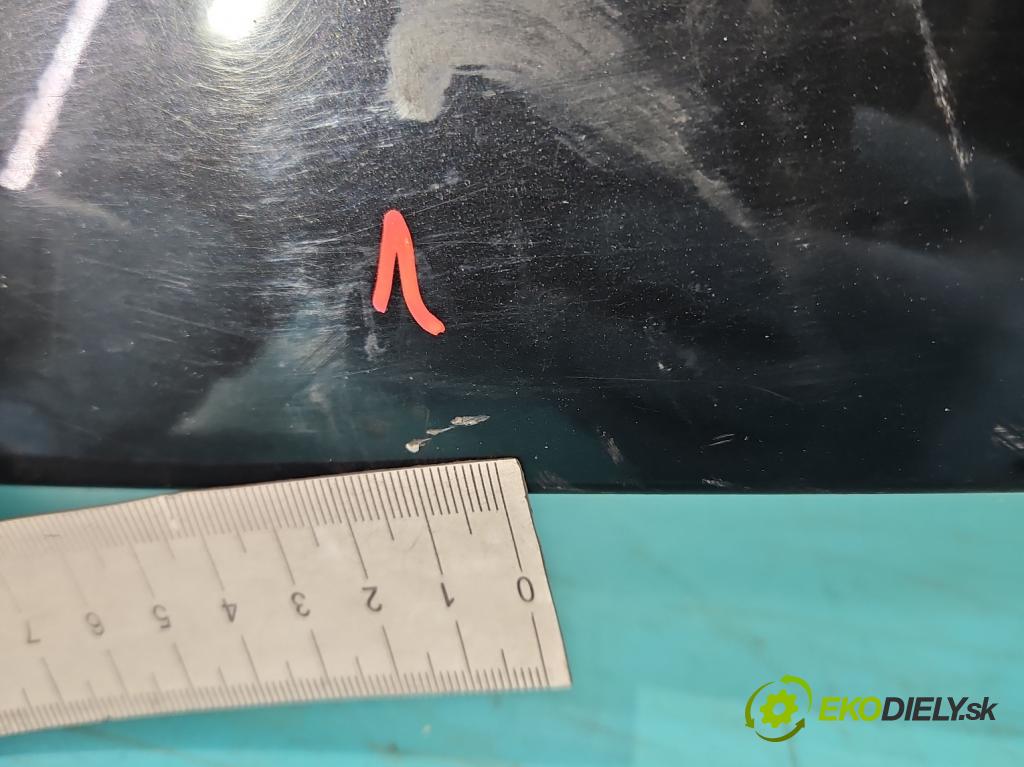 Peugeot 407 2.0 hdi 136hp manual 100 kW 1997 cm3 5- blatnik přední levý  (Predné ľavé)