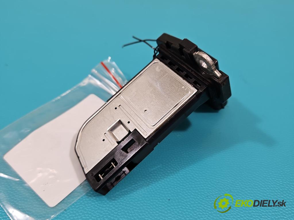 Toyota Auris II 2012-2018 1.4 D4D 90 HP manual 66 kW 1364 cm3 5- průtokoměr: 22204-26010 (Váhy vzduchu)