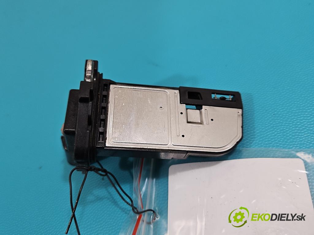 Toyota Auris II 2012-2018 1.4 D4D 90 HP manual 66 kW 1364 cm3 5- průtokoměr: 22204-26010 (Váhy vzduchu)