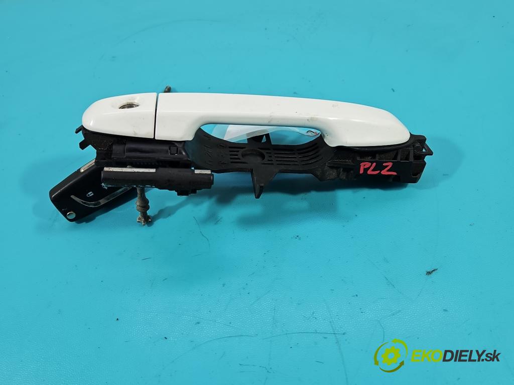 Toyota Auris II 2012-2018 1.4 D4D 90 HP manual 66 kW 1364 cm3 5- rukoväť predné ľavé mimo:  (Vonkajšie predné ľavé)