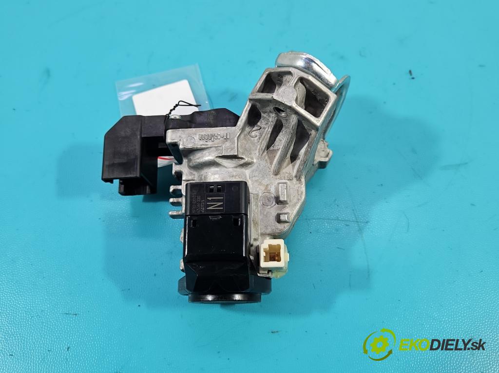 Toyota Auris II 2012-2018 1.4 D4D 90 HP manual 66 kW 1364 cm3 5- Spínačka 45020-0206 (Spínacie skrinky a kľúče)