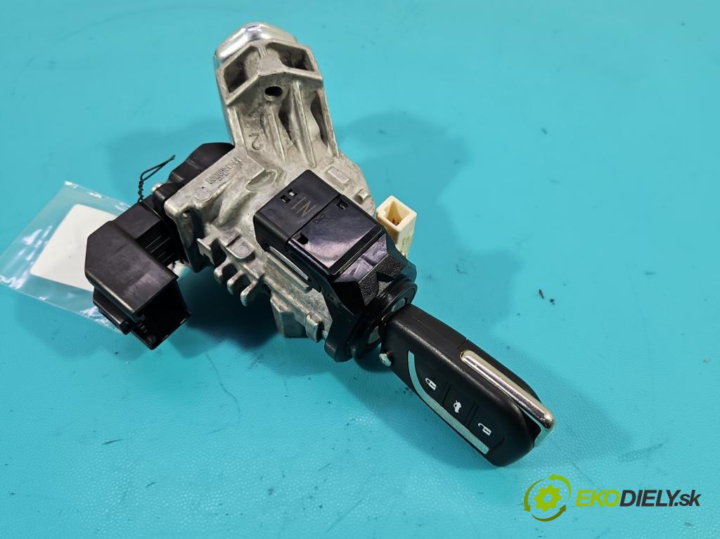 Toyota Auris II 2012-2018 1.4 D4D 90 HP manual 66 kW 1364 cm3 5- Spínačka 45020-0206 (Spínacie skrinky a kľúče)
