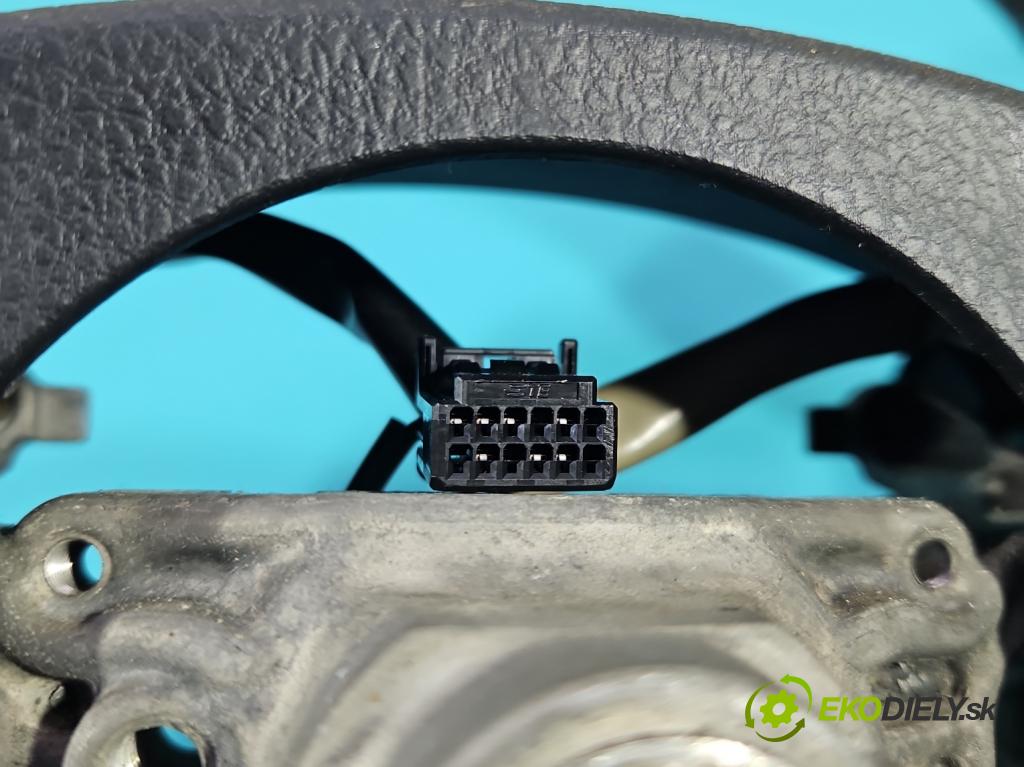 Toyota Auris II 2012-2018 1.4 D4D 90 HP manual 66 kW 1364 cm3 5- volant  (Volanty)