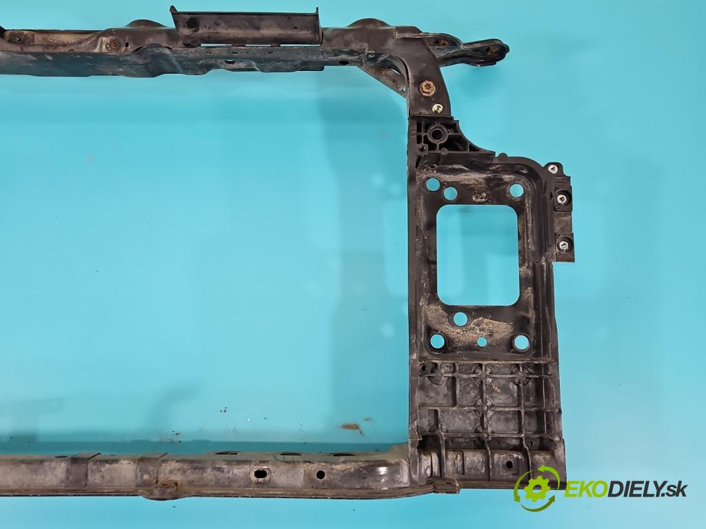 Kia Ceed II 2012-2018 1.6 GDI 135 hp manual 99 kW 1591 cm3 5- stěna přední 64101A2000 (Výztuhy přední)