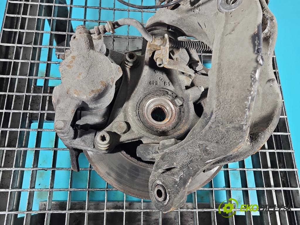 Peugeot 407 2.0 hdi 136 HP manual 100 kW 1997 cm3 5- náboj pravé  (Náboje)