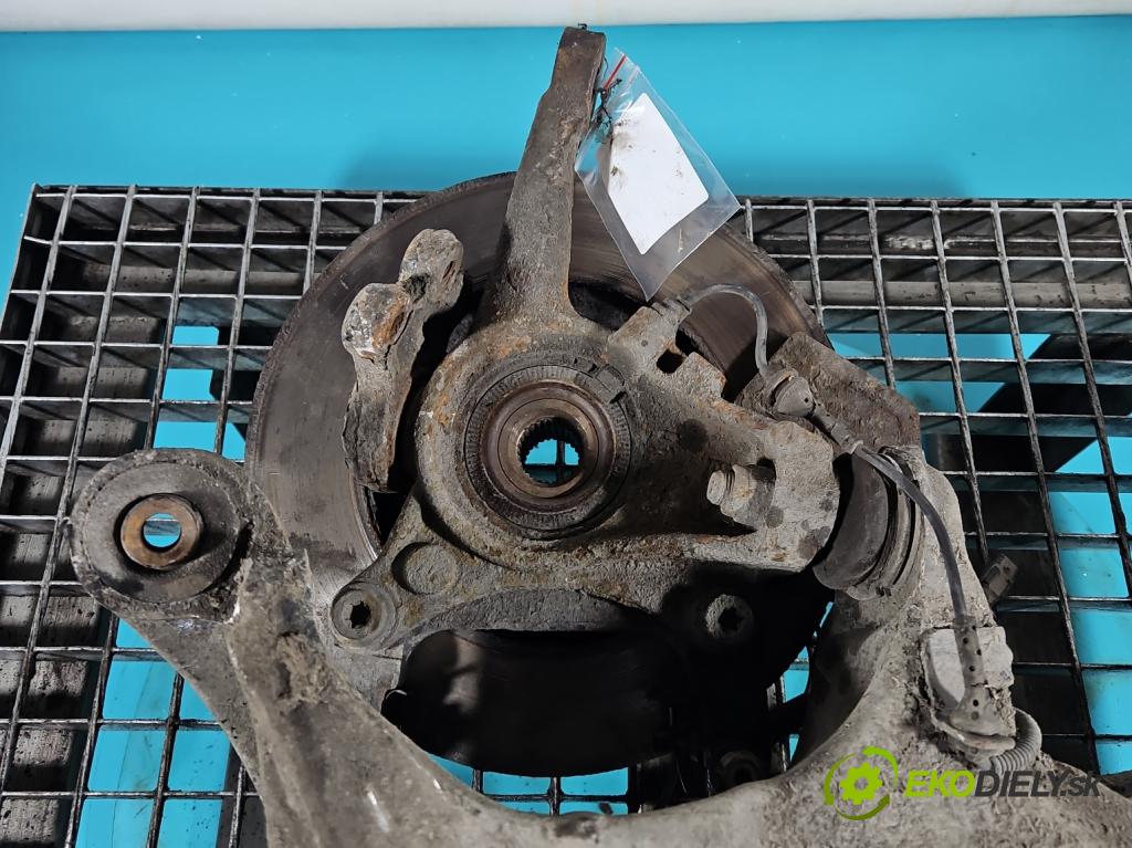 Peugeot 407 2.0 hdi 136 HP manual 100 kW 1997 cm3 5- náboj ľavé  (Náboje)