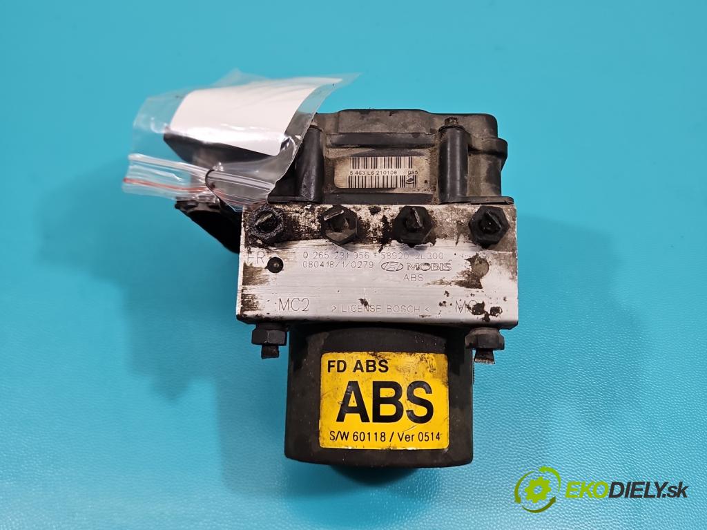 Hyundai I30 I 2007-2012 1.4 16V 109 HP manual 80,2 kW 1396 cm3 5- čerpadlo abs 0265231956 (Pumpa ABS)