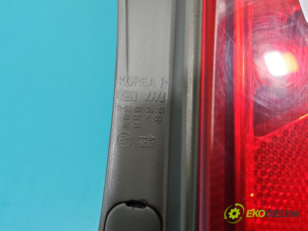 Hyundai I30 I 2007-2012 1.4 16V 109 HP manual 80.2 kW 1396 cm3 5- svetlo / reflektor zadné pravé  (Kľučka dverí ostatné)
