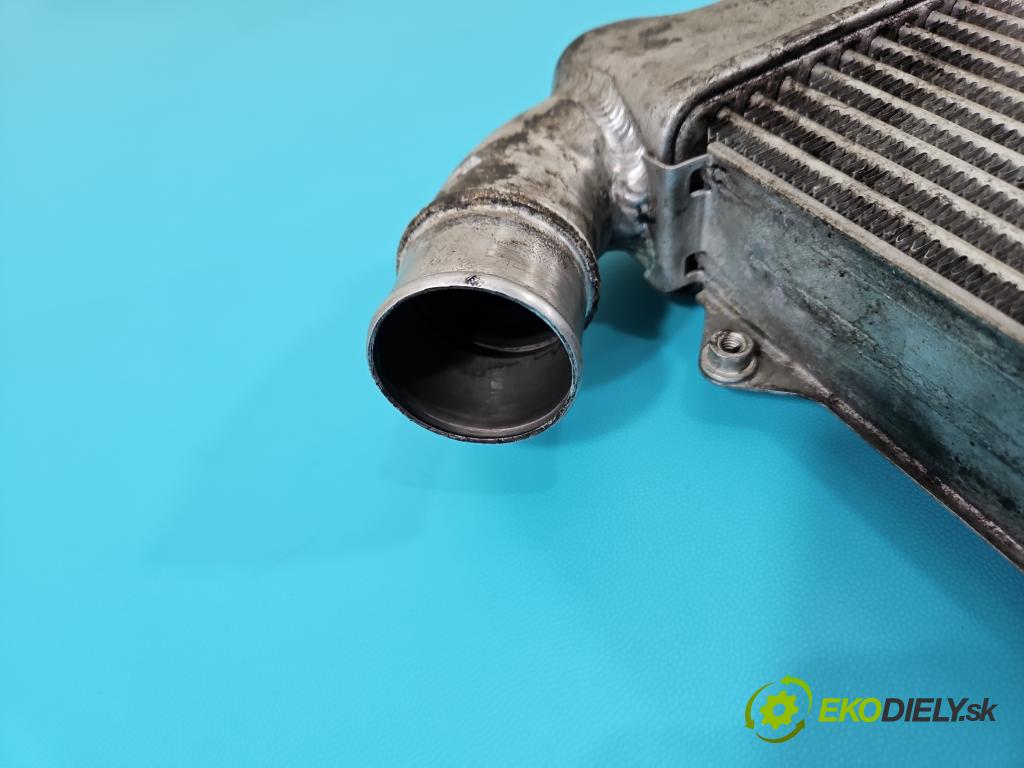 Toyota Land Cruiser J200 2007- 4.5 V8 D4D 286 HP automatic 210 kW 4461 cm3 5- Intercooler  (Intercooler (chladič nasávaného vzduchu))