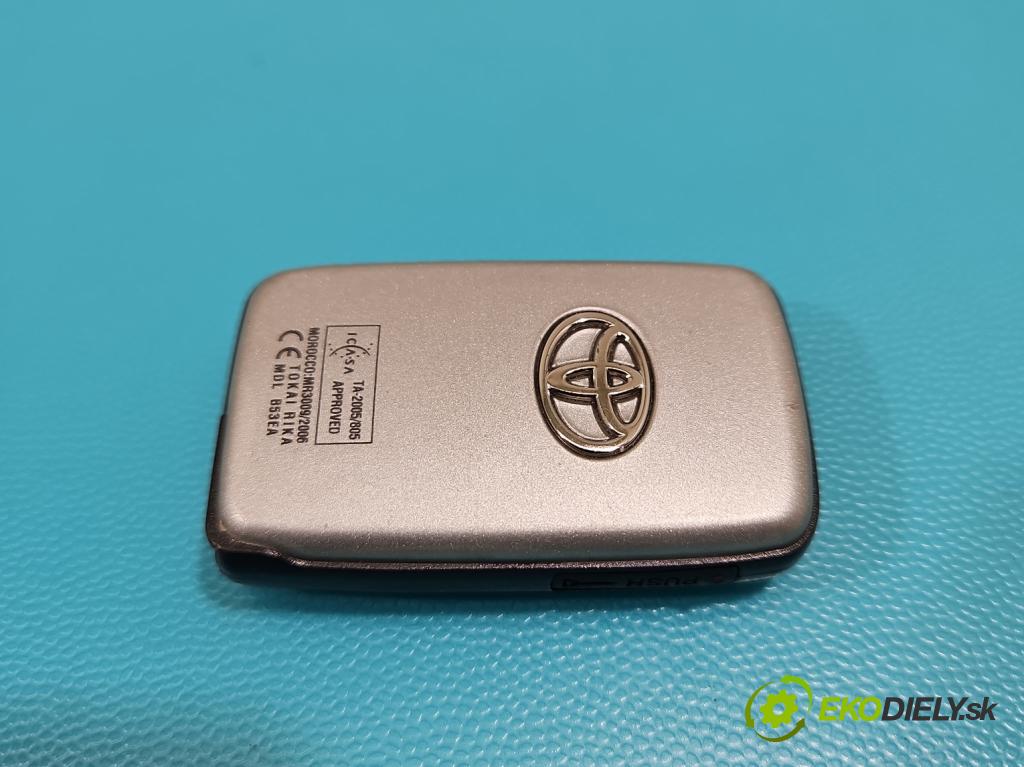 Toyota Land Cruiser J200 2007- 4.5 V8 D4D 286 HP automatic 210 kW 4461 cm3 5- dialkové klíč: TA-2005/805