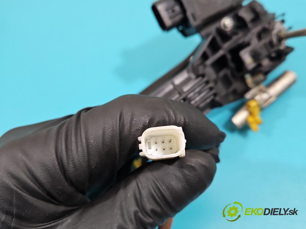 Toyota Land Cruiser J200 2007- 4.5 V8 D4D 286 HP automatic 210 kW 4461 cm3 5- rukoväť predné ľavé mimo: 89991-30050 (Vonkajšie predné ľavé)