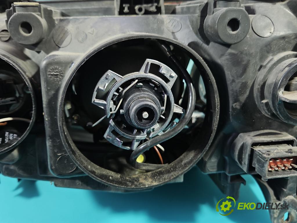 Saab 9-3 II 2002-2012 1.9 TiD 120 HP manual 88 kW 1910 cm3 4- Reflektor: pravý (Pravé)