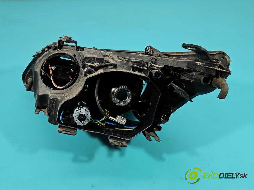Bmw 5 E60 2003-2010 3.0d 218 HP automatic 160 kW 2993 cm3 5- Reflektor: pravý (Svetlo predné pravé)