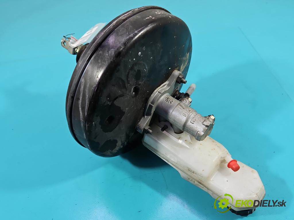 Toyota Auris II 2012-2018 1.4 D4D 90 HP manual 66 kW 1364 cm3 5- servo brzdové 47200-02E90-A
