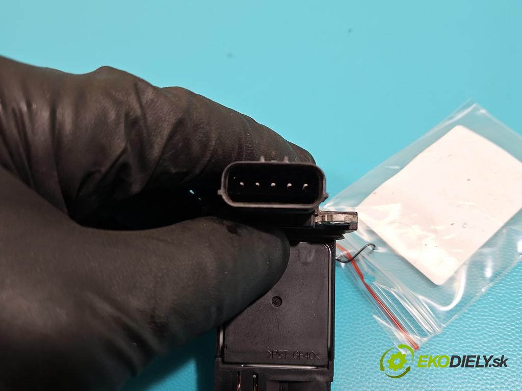 Honda Civic VIII 2006-2011 1.8 16V 140 HP manual 103 kW 1799 cm3 4- průtokoměr: AFH70M-41B (Váhy vzduchu)