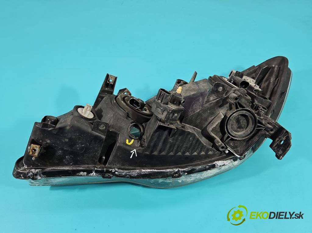 Honda Civic VIII 2006-2011 1.8 16V 140 HP manual 103 kW 1799 cm3 4- Reflektor: pravý  (Pravé)