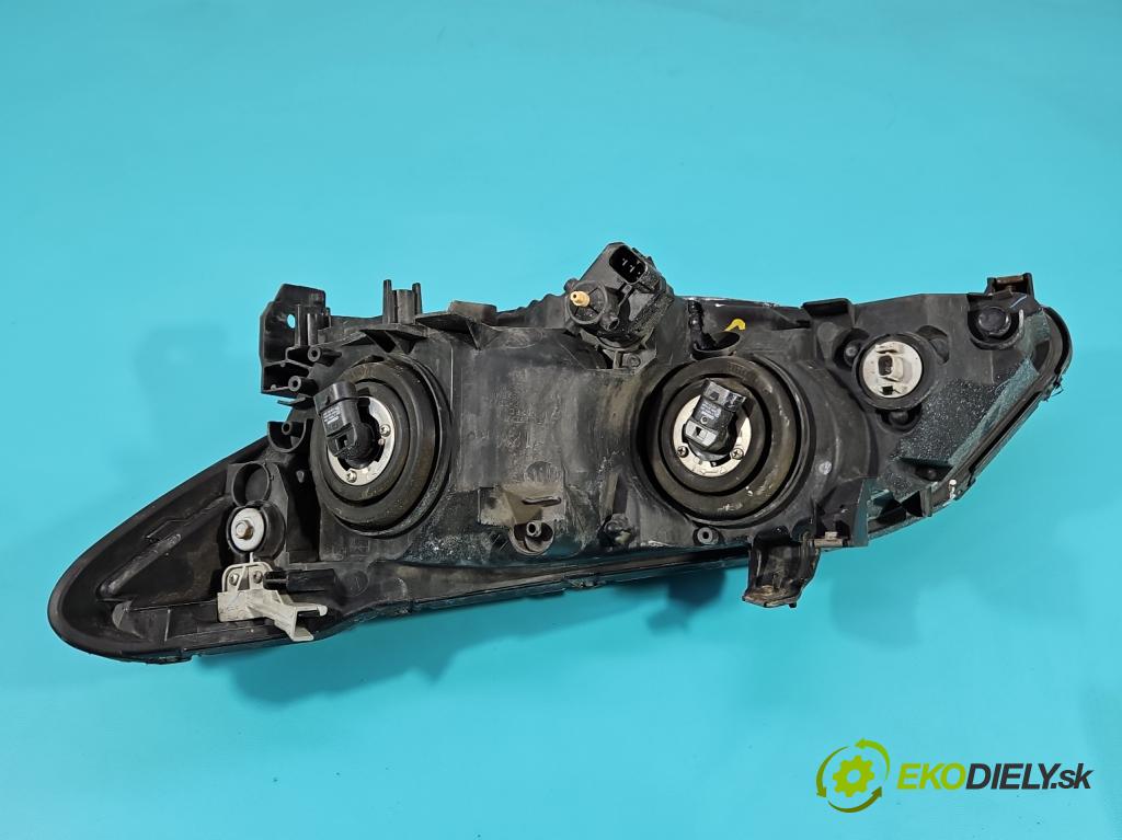 Honda Civic VIII 2006-2011 1.8 16V 140 HP manual 103 kW 1799 cm3 4- Reflektor: pravý  (Pravé)