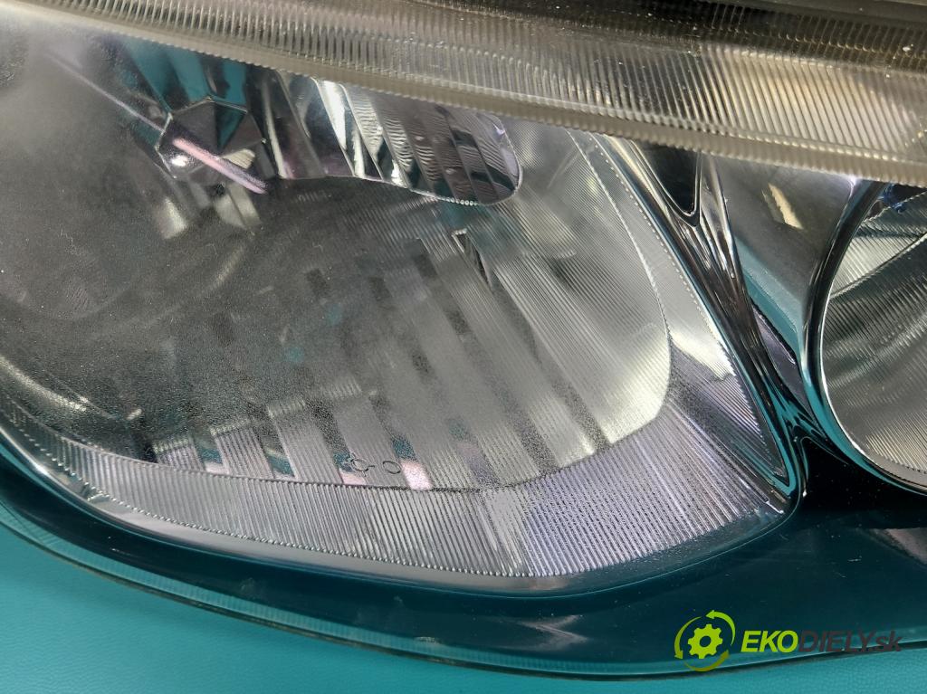 Honda Civic VIII 2006-2011 1.8 16V 140 HP manual 103 kW 1799 cm3 4- Reflektor: pravý  (Pravé)