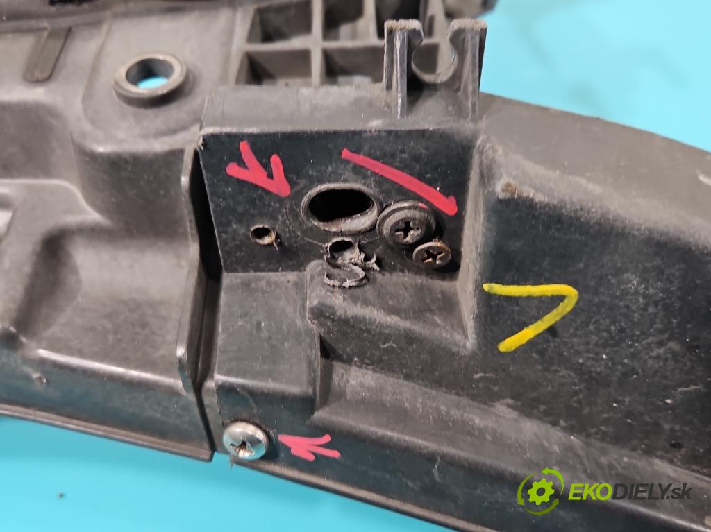 Renault Scenic III 2009-2016 1.6 dci 131 HP manual 96 kW 1598 cm3 5- torpédo  (Torpédo (plast pod čelným sklom))