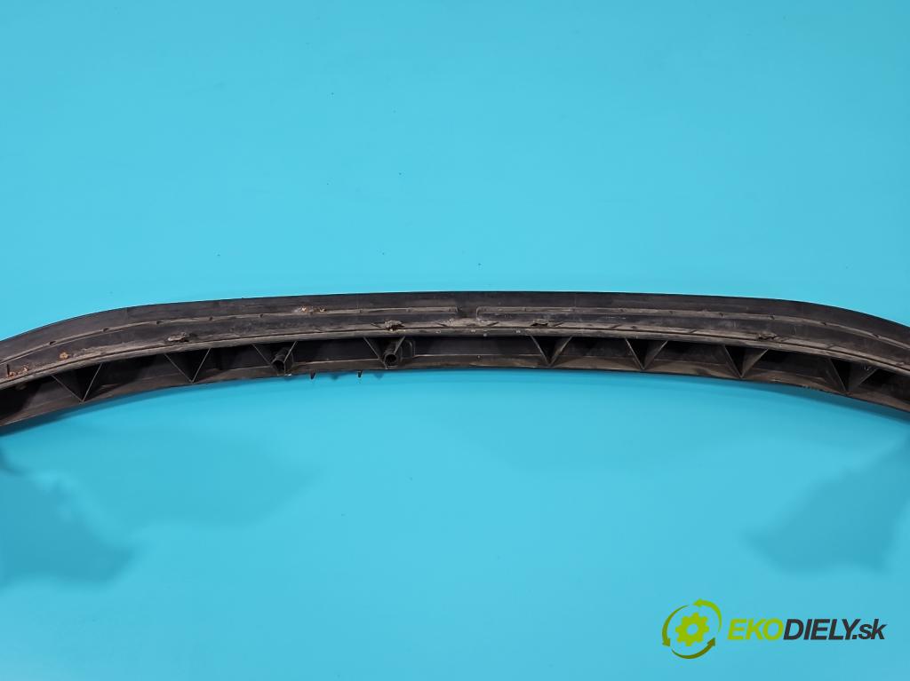 Renault Scenic III 2009-2016 1.6 dci 131 HP manual 96 kW 1598 cm3 5- torpédo  (Torpédo (plast pod čelným sklom))