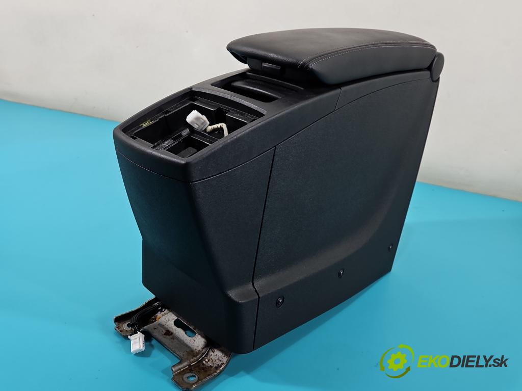 Renault Scenic III 2009-2016 1.6 dci 131 HP manual 96 kW 1598 cm3 5- operadlo D812706010 (Lakťové opierky)