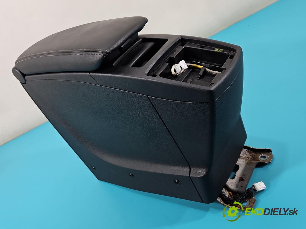 Renault Scenic III 2009-2016 1.6 dci 131 HP manual 96 kW 1598 cm3 5- operadlo D812706010 (Lakťové opierky)