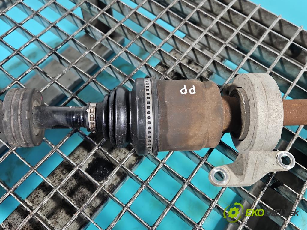 Honda Civic VIII 2006-2011 1.8 16V 140 HP manual 103 kW 1799 cm3 4- poloos predné pravé