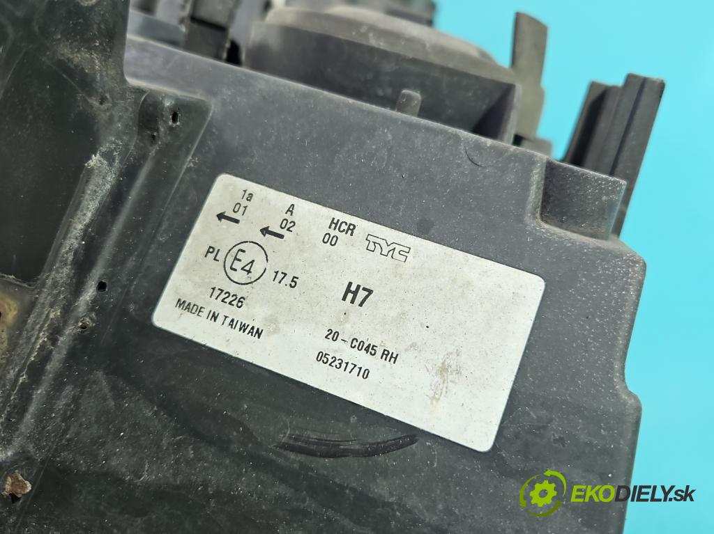 Renault Scenic III 2009-2016 1.6 dci 131 HP manual 96 kW 1598 cm3 5- Reflektor: pravý  (Svetlo predné pravé)